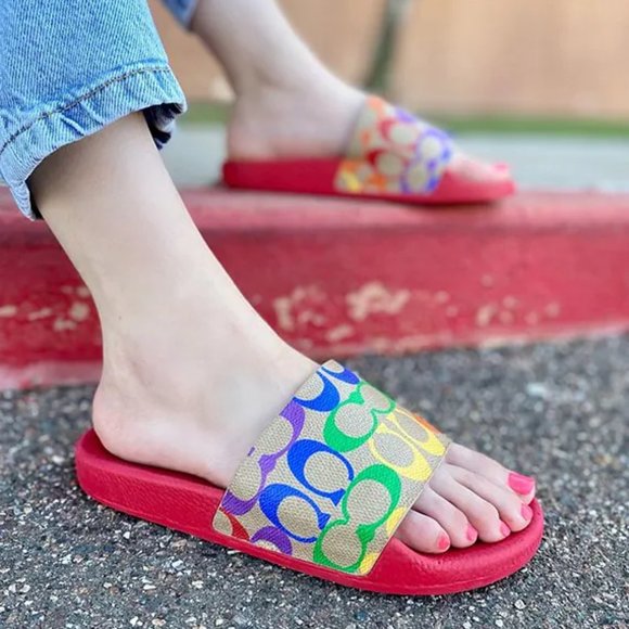 Coach Slide In Rainbow Signature Canvas - Picture 1 of 6